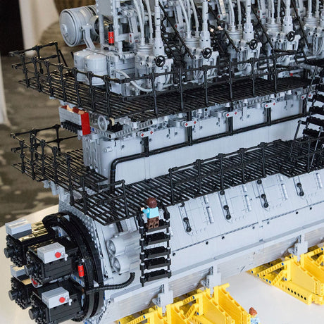 MOC - 141278 2 - Stroke Marine Diesel Engine Klemmbausteine - LesDiy - Klemmbausteine