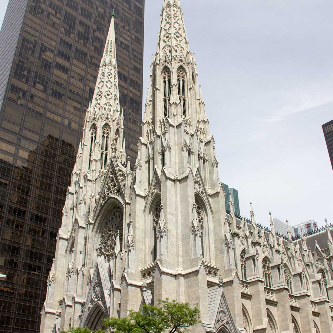 MOC - 212962 St. Patrick's Cathedral 1:800 Scale Klemmbausteine - LesDiy - Klemmbausteine