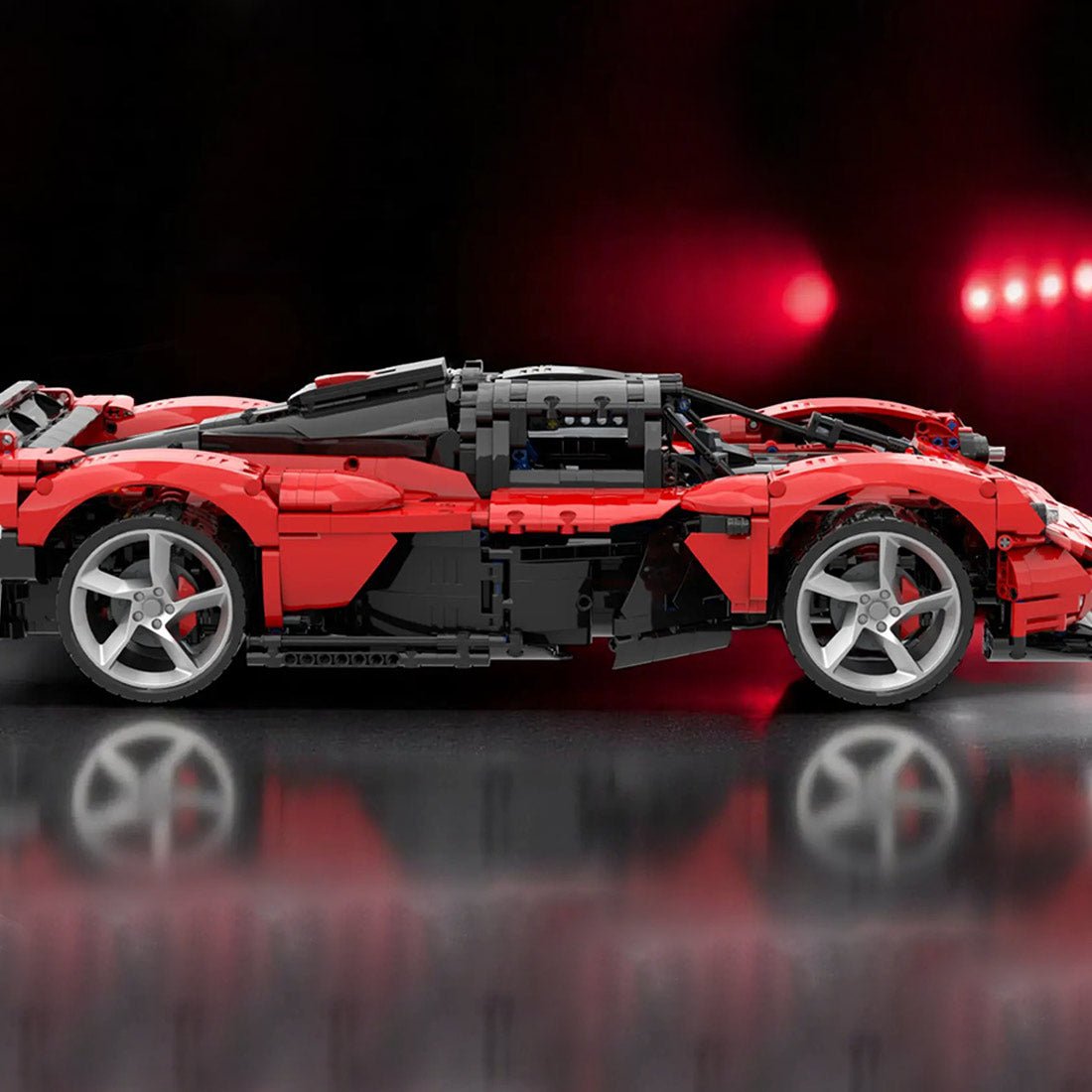 MOC - 218984 1/8 Scale Aston Martin Valkyrie (red) Klemmbausteine - LesDiy - Klemmbausteine