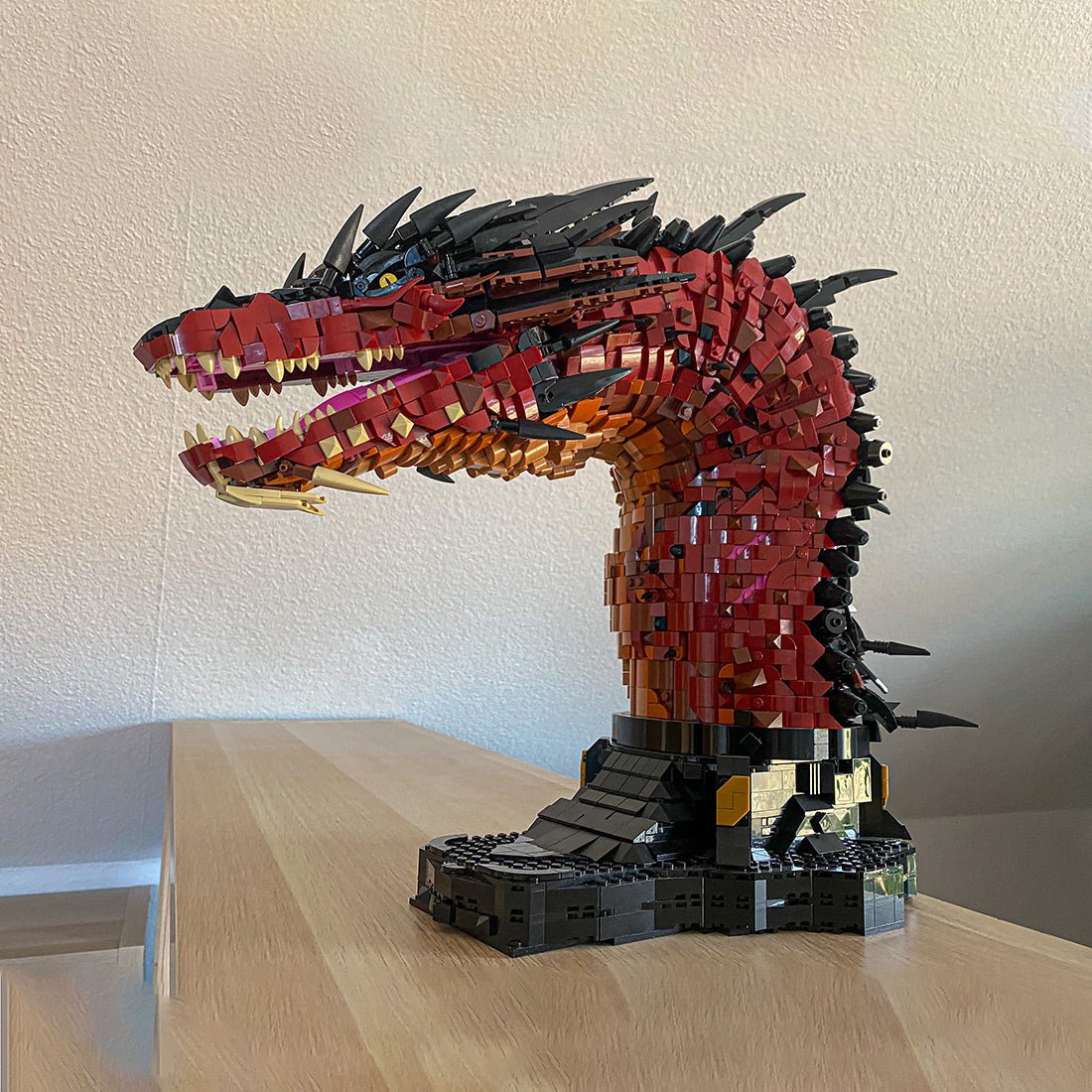 MOC - 241509 Fire Dragon Bust - inspired by Smaug Klemmbausteine - LesDiy - Klemmbausteine
