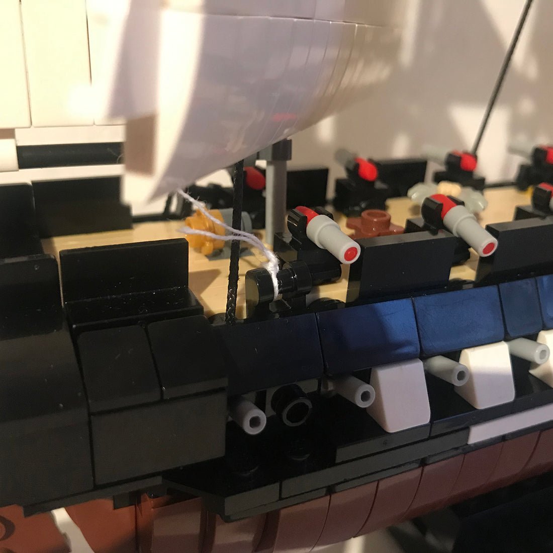 MOC - 40456 1/200 USS Constitution Ship Klemmbausteine - LesDiy - Klemmbausteine