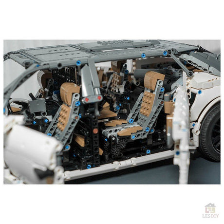 MOC - 74084 Rolls - Royce Phantom VIII EWB - LesDiy - Klemmbausteine