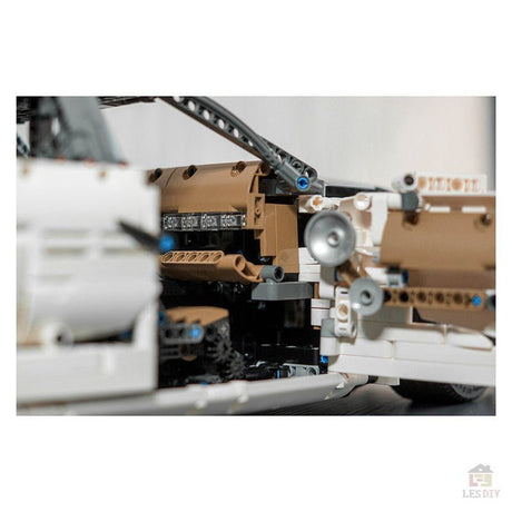 MOC - 74084 Rolls - Royce Phantom VIII EWB - LesDiy - Klemmbausteine