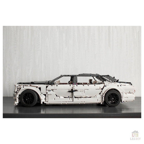 MOC - 74084 Rolls - Royce Phantom VIII EWB - LesDiy - Klemmbausteine