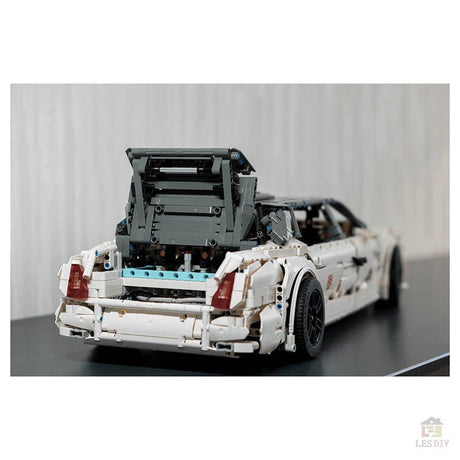 MOC - 74084 Rolls - Royce Phantom VIII EWB - LesDiy - Klemmbausteine