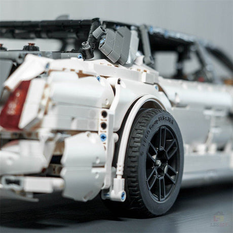 MOC - 74084 Rolls - Royce Phantom VIII EWB - LesDiy - Klemmbausteine