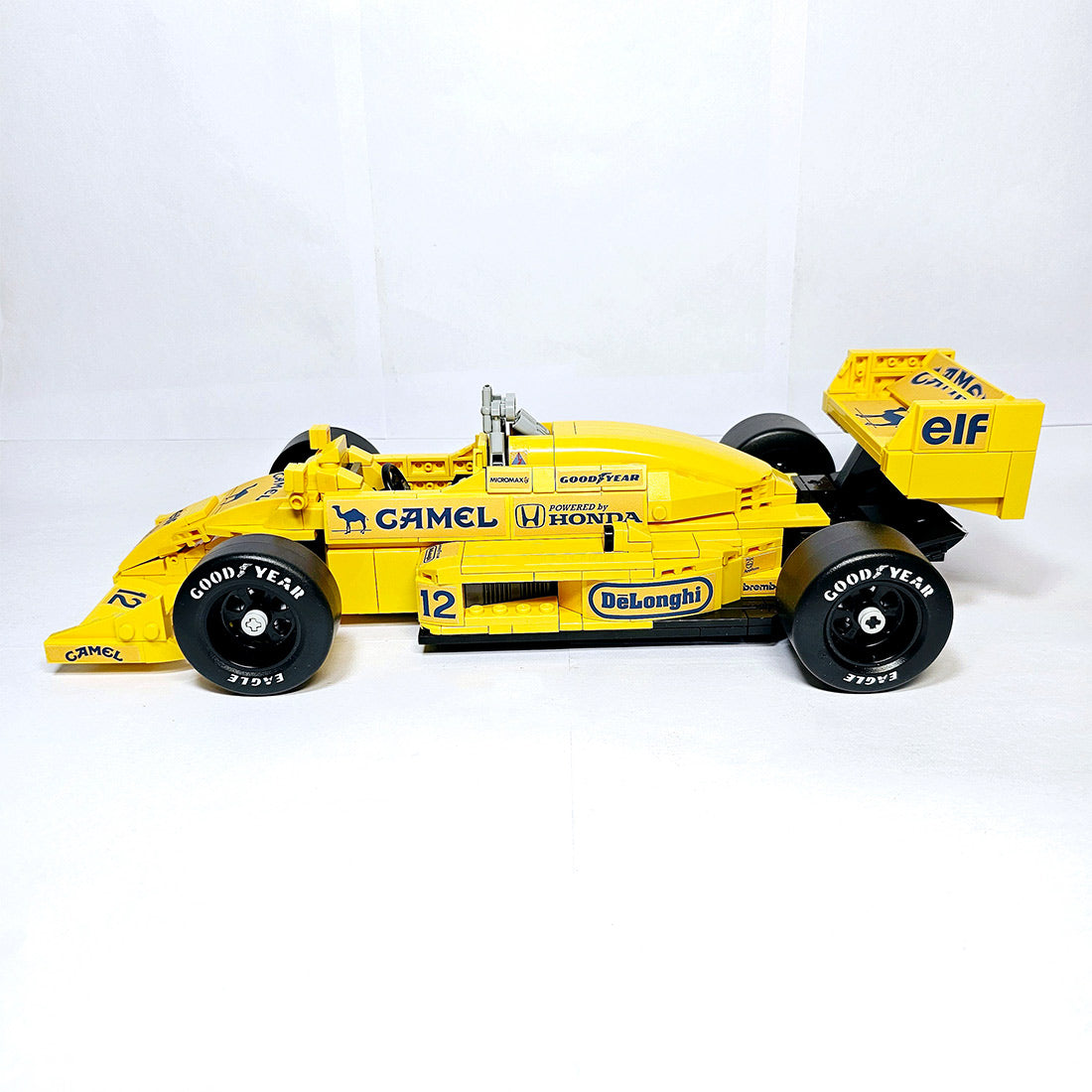 MOC-220329 - Lotus 99T Klemmbausteine