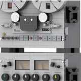 Semi-Professional Open-Reel Tape Recorder Klemmbausteine（Dynamic Version）