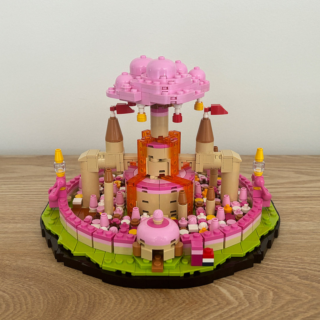 MOC-219612 Adventure Time: The Candy Kingdom | Micro World Series: 2 Klemmbausteine