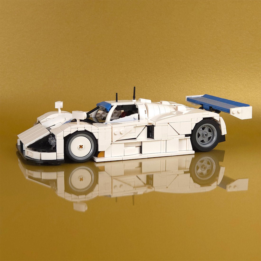 Japanische LeMans - Legende (Weiß /Blau) - Klemmbausteine - LesDiy - Klemmbausteine