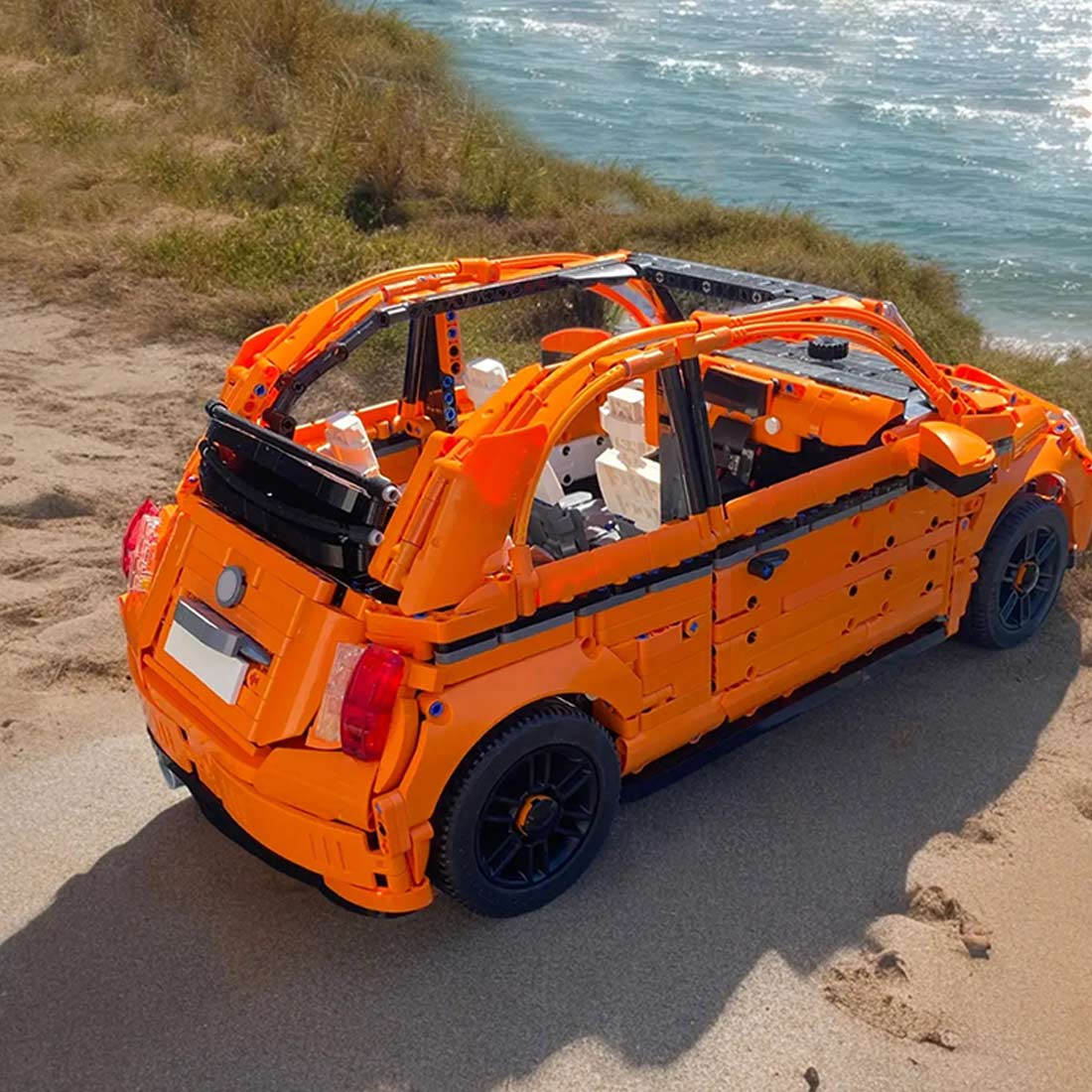 MOC - 185474 1/8 Scale Fiat 500c Klemmbausteine - LesDiy - Klemmbausteine