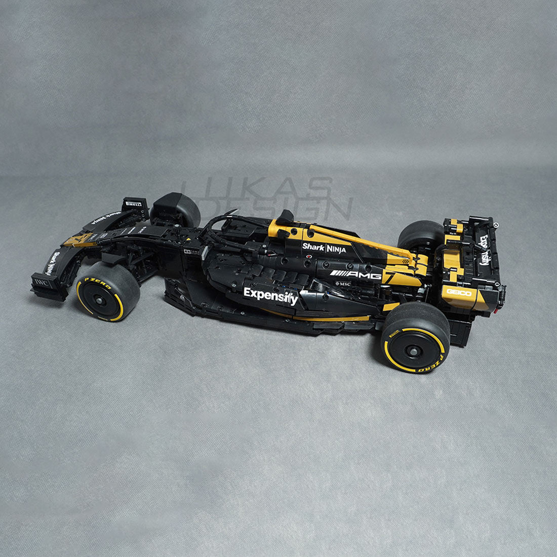 MOC - 224292 APX GP F1 Team 1:8 Scale Klemmbausteine - LesDiy - Klemmbausteine