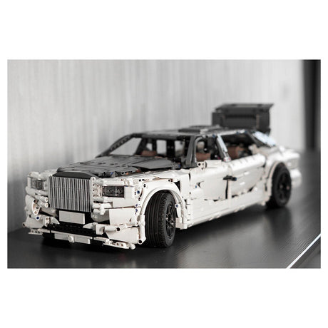 MOC - 74084 Rolls - Royce Phantom VIII EWB - LesDiy - Klemmbausteine