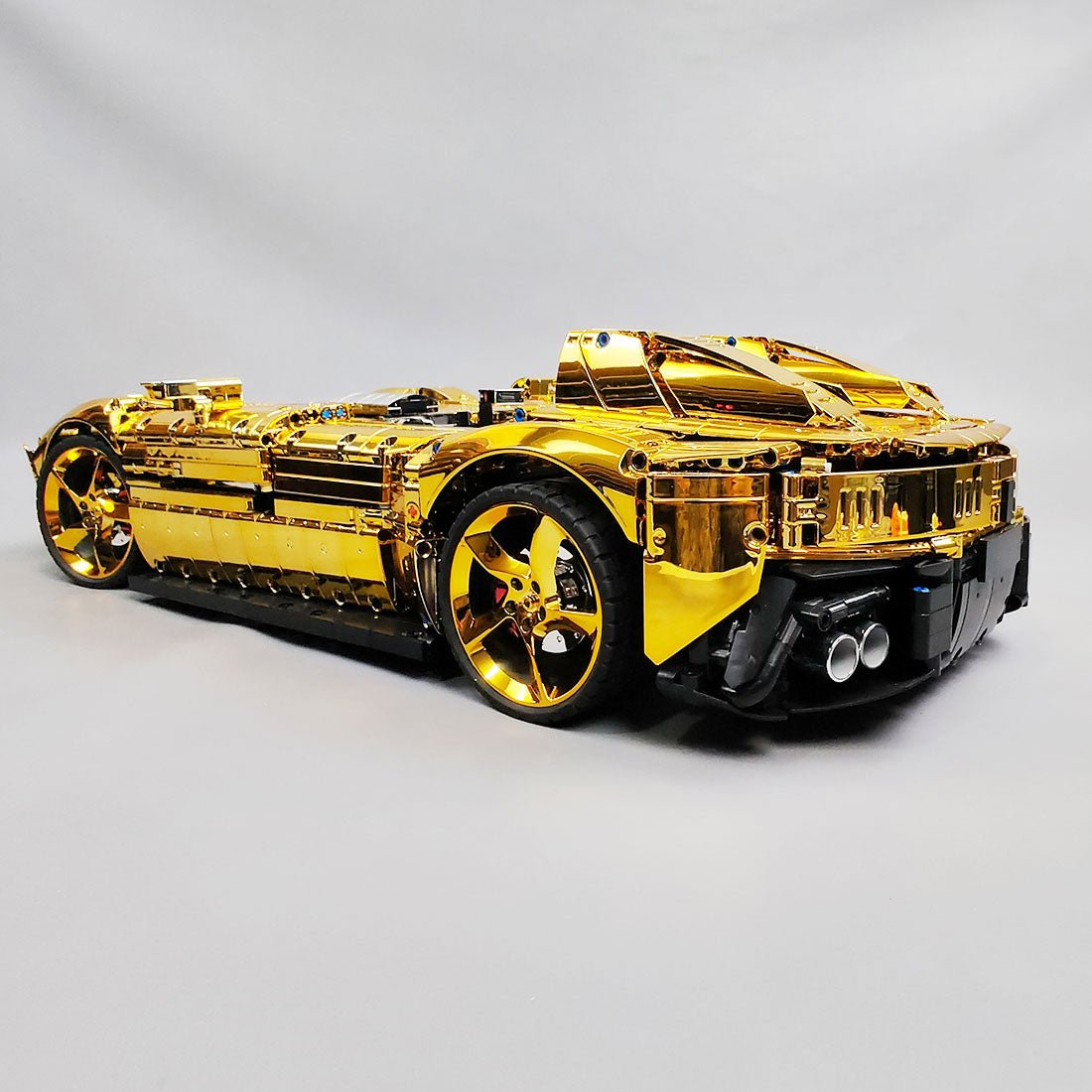 SP - 2 Rennwagen im Maßstab 1/8, galvanisch verchromt und goldfarben Klemmbausteine - LesDiy - Klemmbausteine